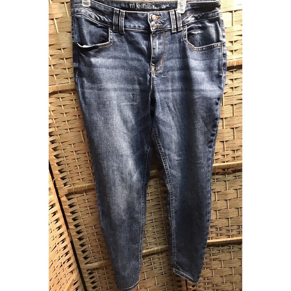 Women's  M jeans by Maurices - 16 Reg - Mid-Rise
